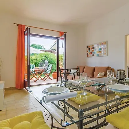 Stunning In With Wifi Apartment *